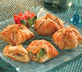 Mushroom, Broccoli & Cheddar Bundles image