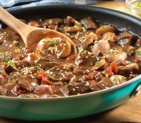 Braised Beef with Shallots and Mushrooms image